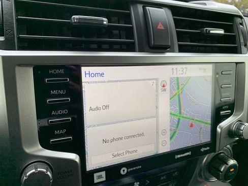 Certified 2023 Toyota 4Runner Limited image 21