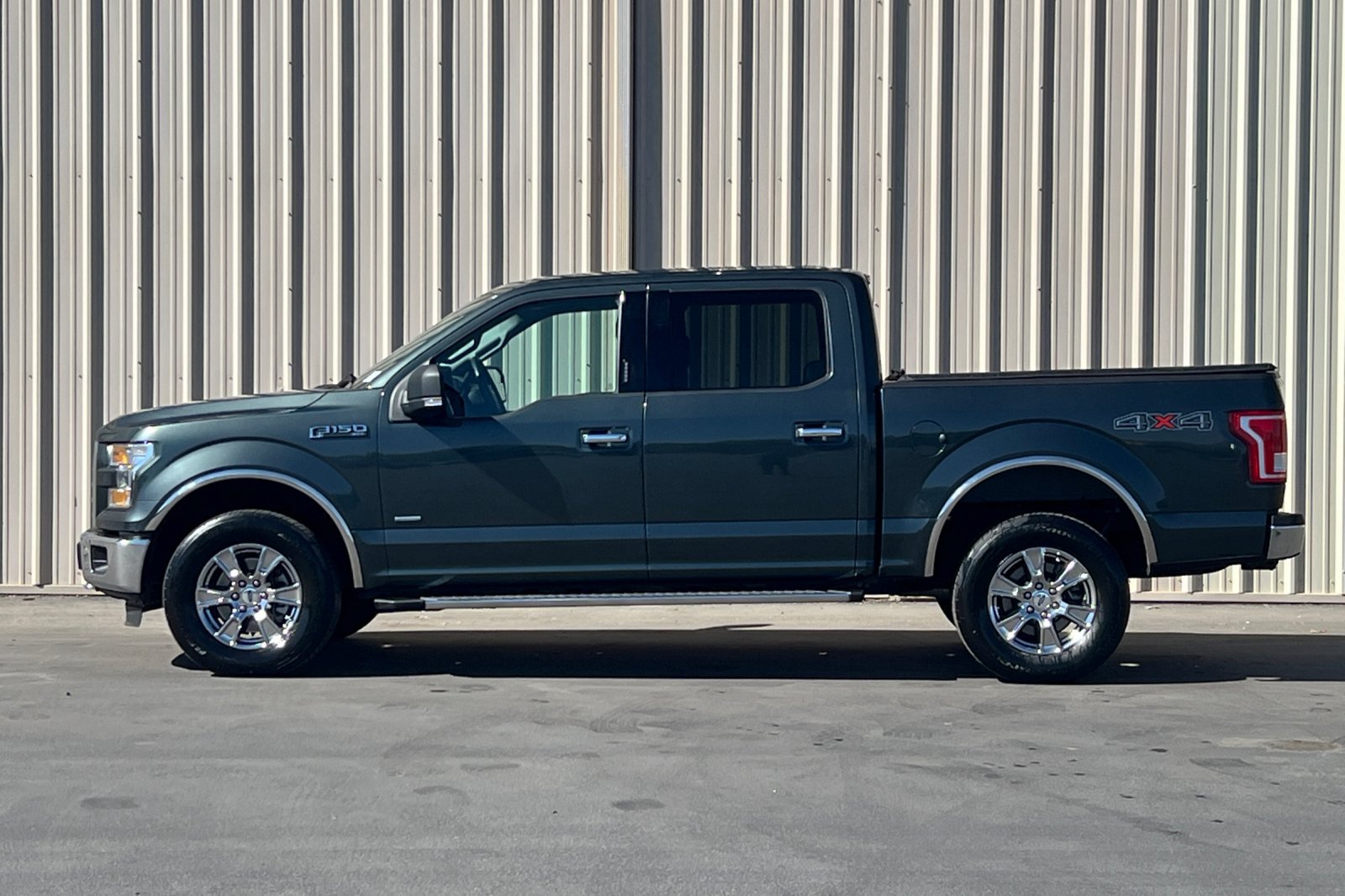 Used 2015 Ford F150 XLT w/ Equipment Group 302A Luxury AWD/4WD image 10