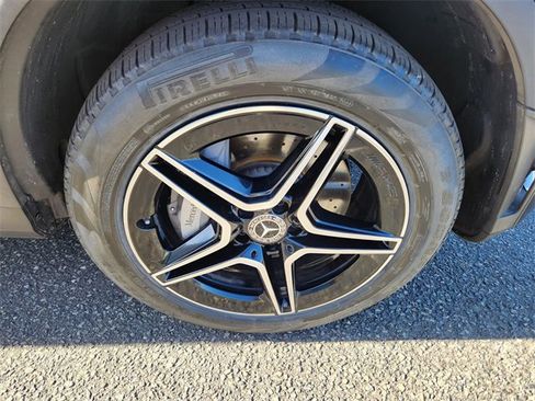 Certified 2022 Mercedes-Benz GLC 300 GLC 300 image 23