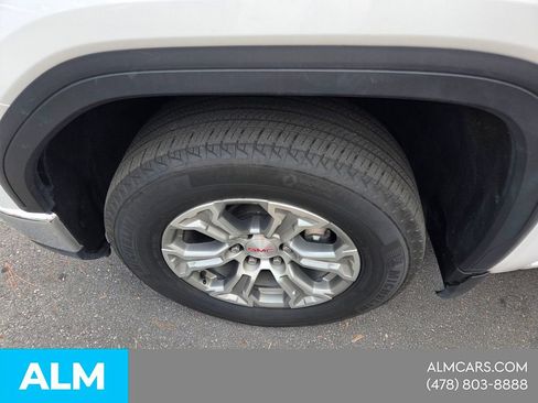 Used 2025 GMC Sierra 1500 SLT RWD image 2