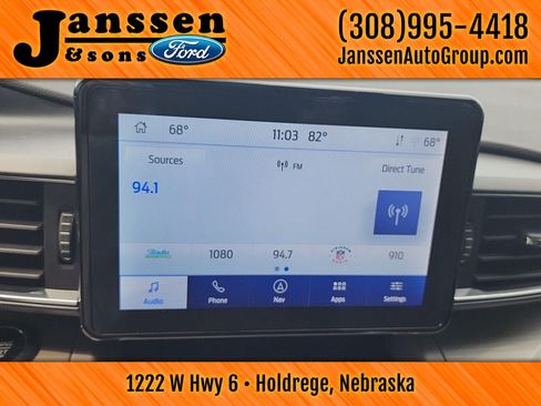 Used 2023 Ford Explorer XLT w/ Equipment Group 202A AWD/4WD image 27
