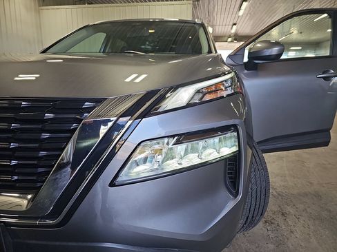 Used 2023 Nissan Rogue SV w/ SV Premium B Package AWD/4WD image 32