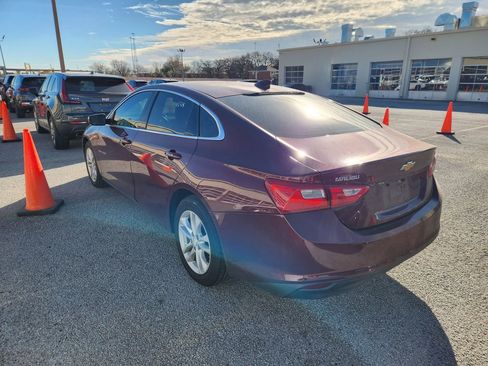 Used 2016 Chevrolet Malibu LT image 4