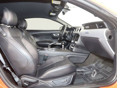 Used 2015 Ford Mustang GT Premium RWD image 11