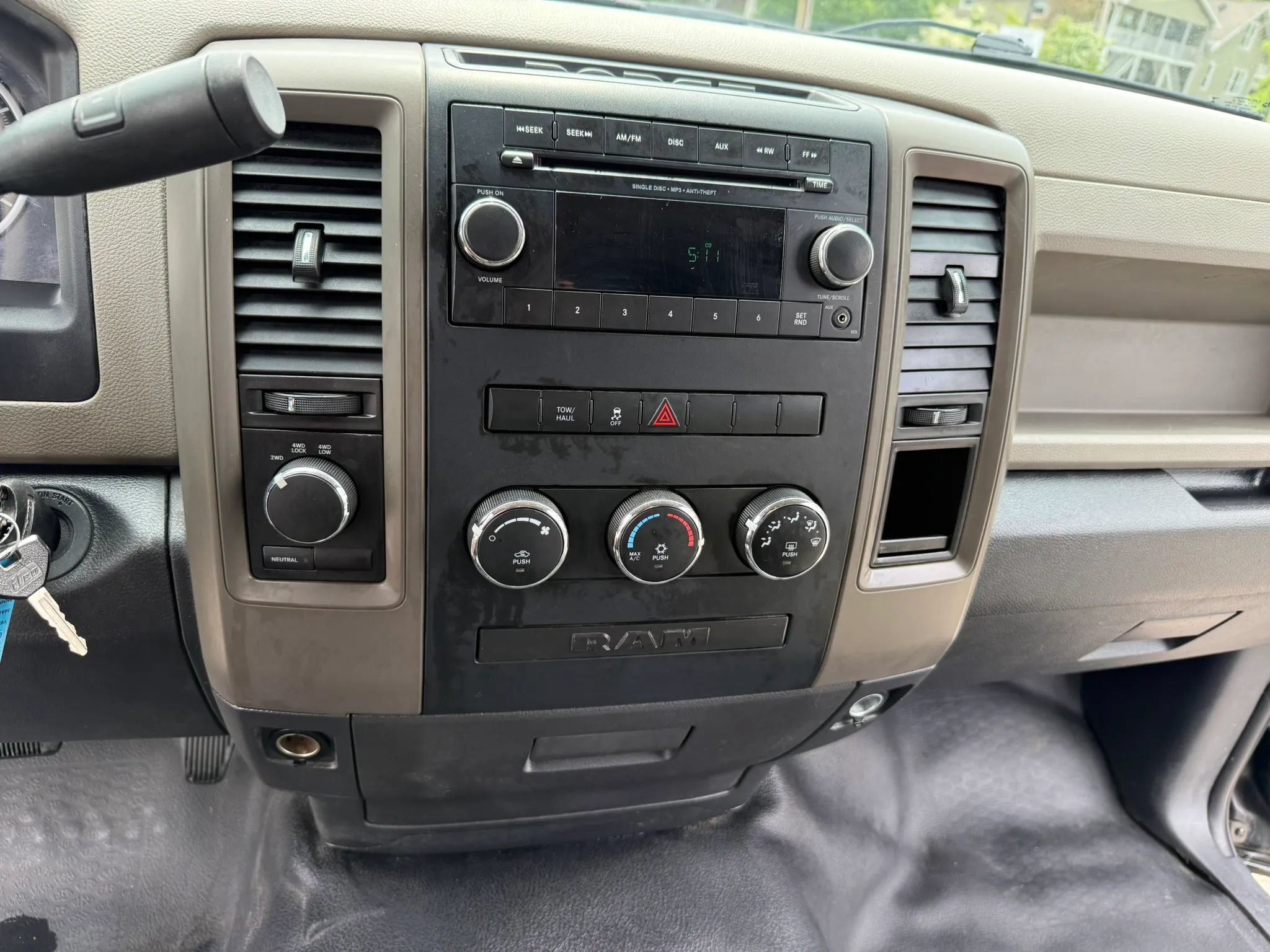 Used 2012 RAM 1500 Tradesman AWD/4WD image 10