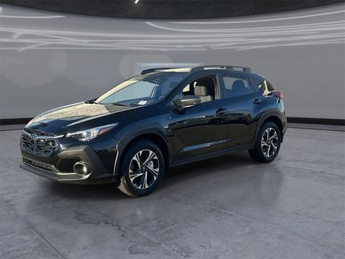 Certified 2025 Subaru Crosstrek 2.5i Sport w/ Crosstrek Mirror Package image 3