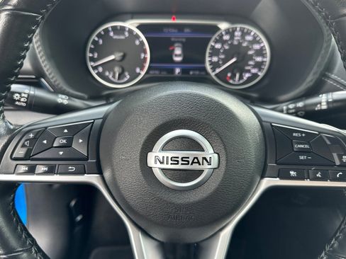 Used 2023 Nissan Sentra SV image 23