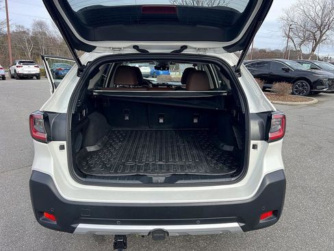 Used 2023 Subaru Outback Touring image 23