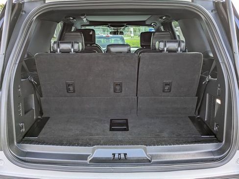 Certified 2018 Ford Expedition Limited w/ Equipment Group 301A image 13