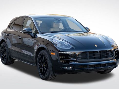 Used 2017 Porsche Macan GTS image 8