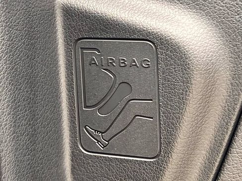 Certified 2024 Mercedes-Benz GLC 300 4MATIC image 38