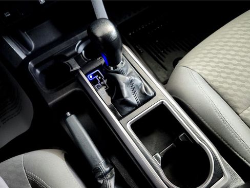 Certified 2023 Toyota Tacoma SR5 image 18