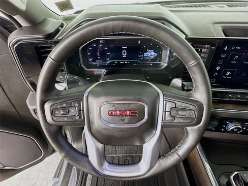 Used 2025 GMC Sierra 1500 SLT w/ SLT Premium Package AWD/4WD image 13