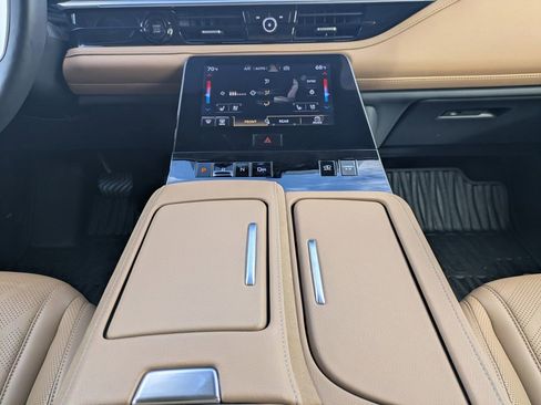 Certified 2025 INFINITI QX80 Luxe w/ Exterior Package image 19