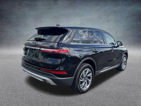 Used 2023 Lincoln Corsair FWD image 5