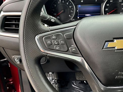 Used 2020 Chevrolet Equinox LT image 16