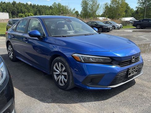 Used 2023 Honda Civic LX image 2