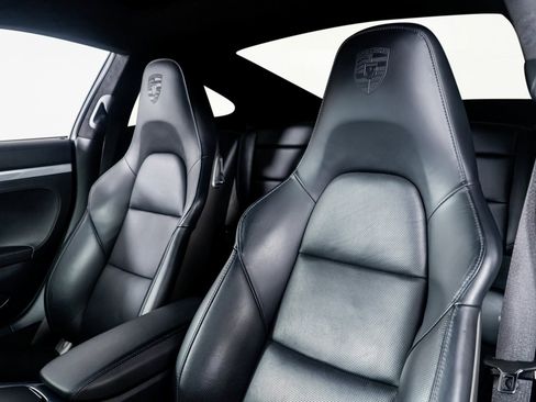 Used 2019 Porsche 911 Turbo w/ Light Design Package image 3