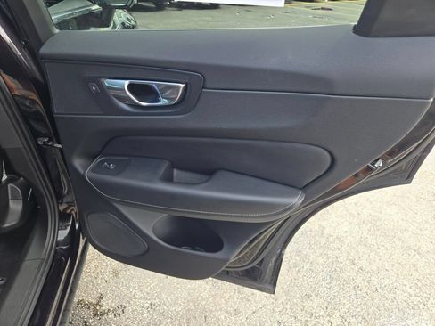 Used 2019 Volvo XC60 T8 Inscription AWD/4WD image 16