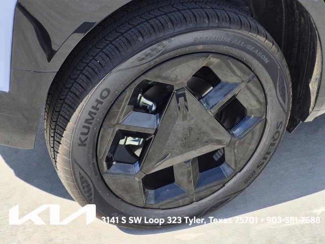 Certified 2027 Kia Seltos X-Line S w/ X-Line S Premium Package AWD/4WD image 7