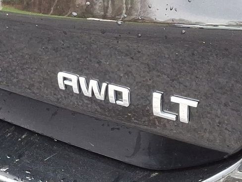 Used 2024 Chevrolet Equinox LT image 30