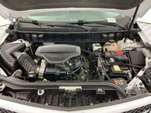 Used 2019 Cadillac XT5 Premium Luxury w/ LPO, Black Ice Package AWD/4WD image 32