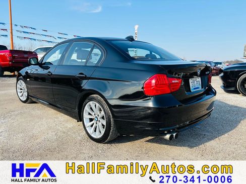 Used 2011 BMW 328i Sedan RWD image 3