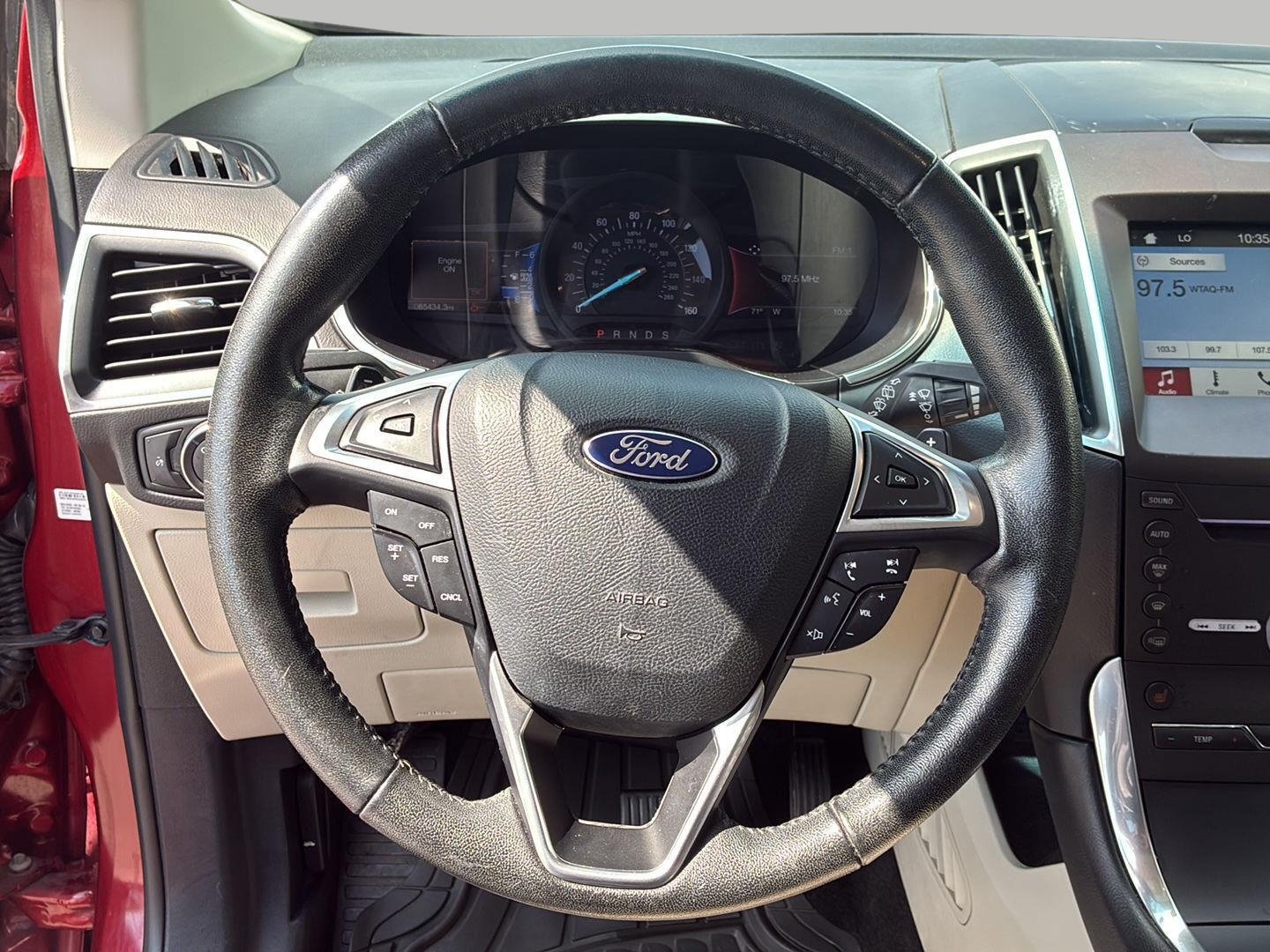 Used 2017 Ford Edge Titanium w/ Technology Package FWD image 12