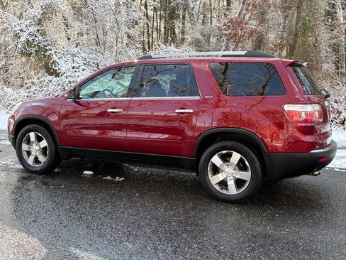 Used 2010 GMC Acadia SLT image 12