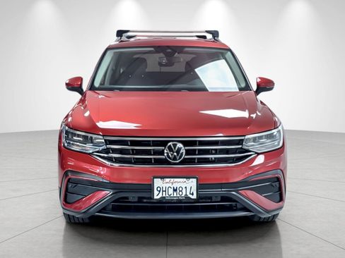 Used 2023 Volkswagen Tiguan SE FWD image 8