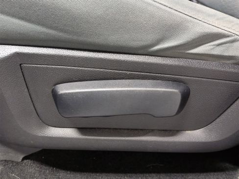 Used 2013 RAM 1500 Express image 18