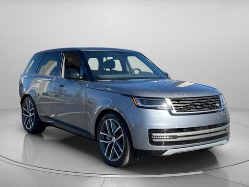 New 2025 Land Rover Range Rover SE image 7