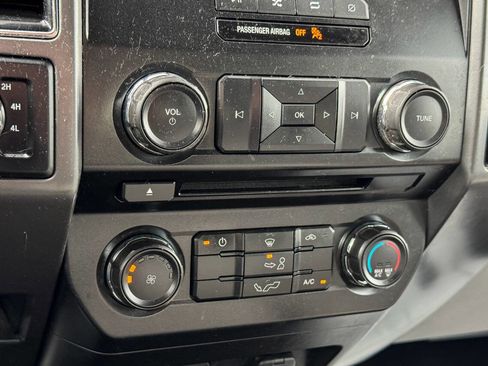 Used 2018 Ford F150 XLT AWD/4WD image 29
