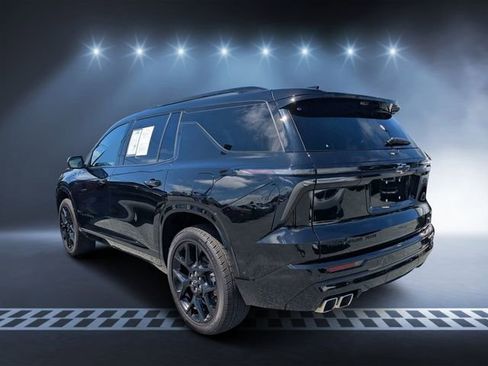 Used 2024 Chevrolet Traverse RS w/ LPO, Floor Liner Package AWD/4WD image 4