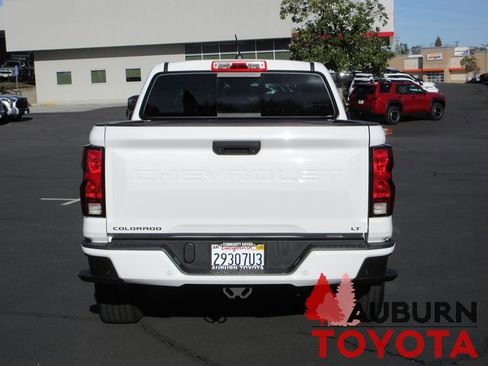 Used 2023 Chevrolet Colorado LT w/ LT Convenience Package image 7