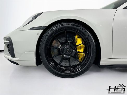 Used 2022 Porsche 911 Turbo S image 18