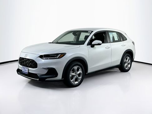 Used 2023 Honda HR-V LX image 1