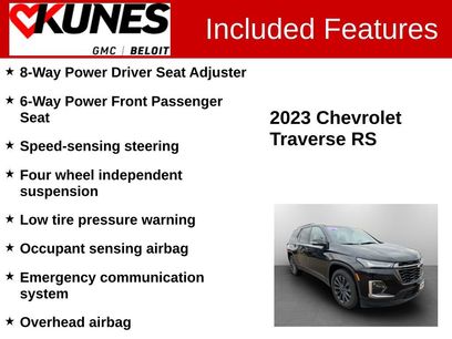 Used 2023 Chevrolet Traverse RS