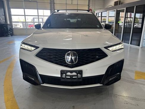 Used 2025 Acura MDX A-Spec AWD/4WD image 9