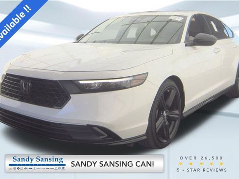 Used 2023 Honda Accord Sport image 1