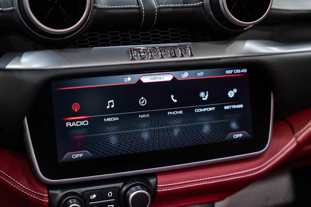 Used 2022 Ferrari Portofino M RWD image 38