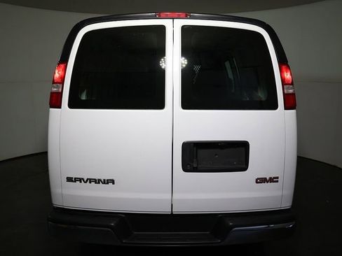 Used 2024 GMC Savana 2500 w/ Driver Convenience Package RWD image 10