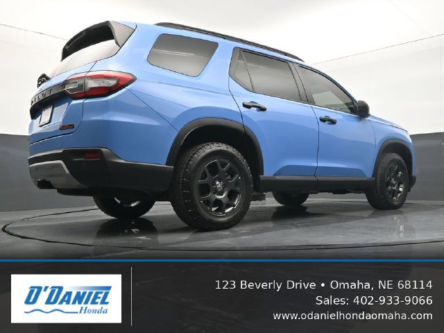 Used 2024 Honda Pilot TrailSport image 12