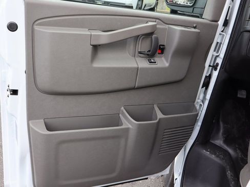 New 2025 Chevrolet Express 2500 w/ Driver Convenience Package RWD image 20
