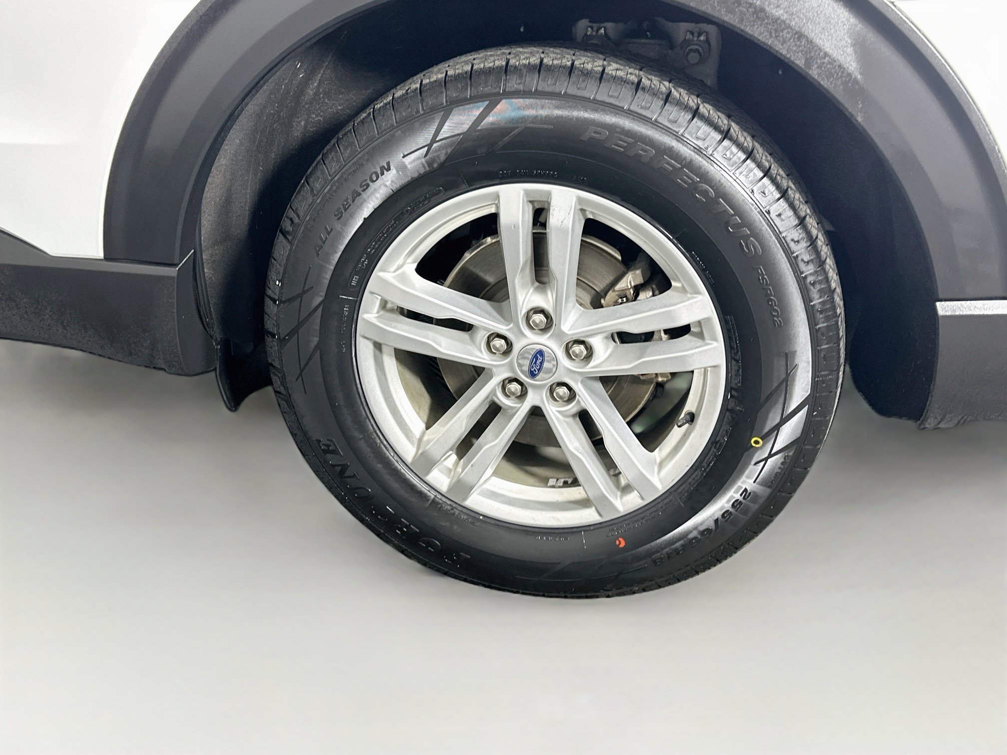 Used 2020 Ford Explorer XLT RWD image 11