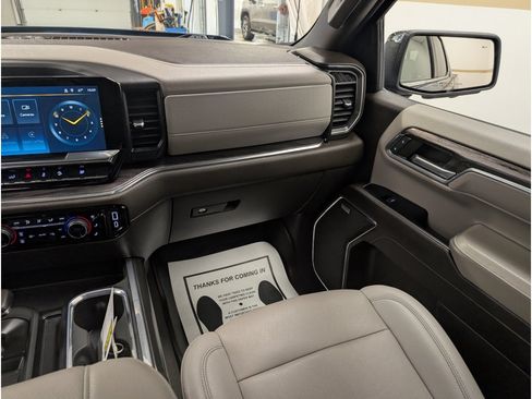 Used 2024 Chevrolet Silverado 1500 LTZ w/ Technology Package AWD/4WD image 15