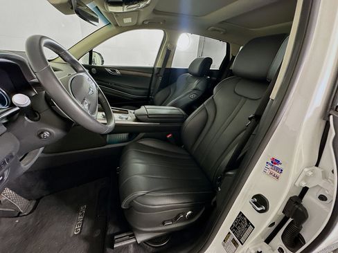 Used 2024 Genesis GV80 3.5T image 13