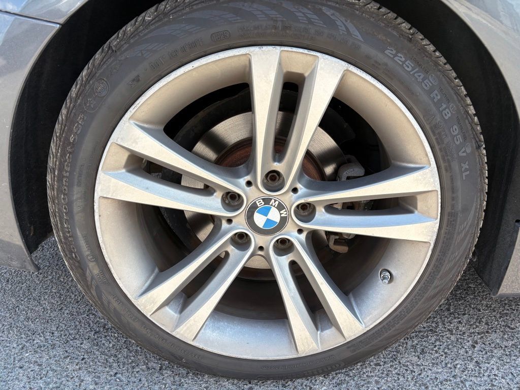 Used 2018 BMW 430i Convertible RWD image 11