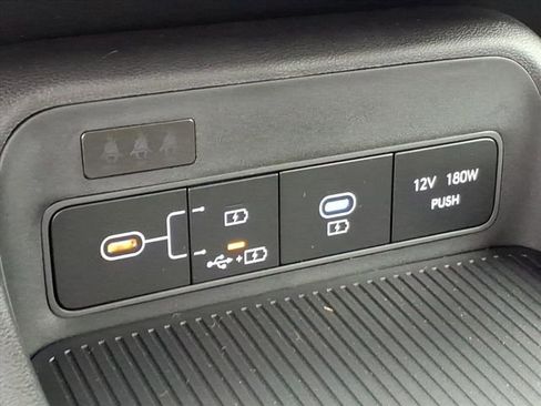 New 2026 Hyundai Kona SE image 7