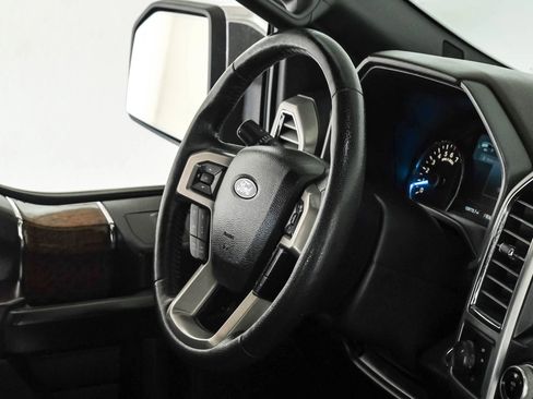 Used 2015 Ford F150 Platinum w/ Equipment Group 701A Luxury RWD image 14